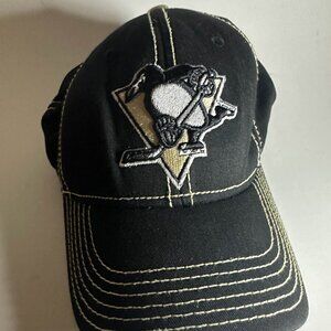 Reebok Pittsburgh Penguins NHL Adjustable Hat Black/Contrast Stitch Cap